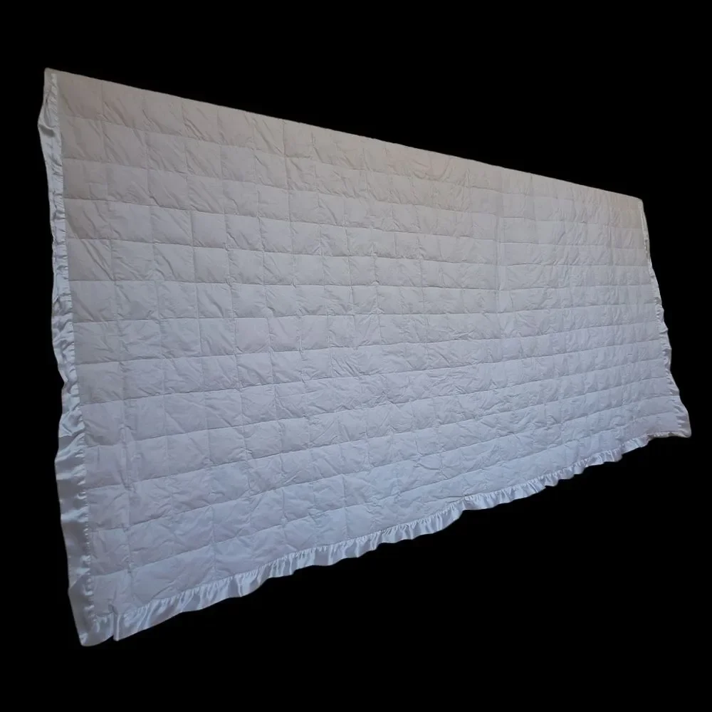 Charter Club White Cotton Lightweight Box 75% Down Fill Satin Trim Queen Blanket